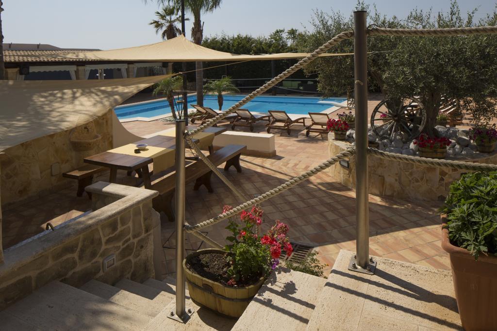Villa Carlo Resort Marsala Exterior foto